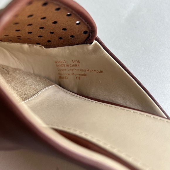 Cole Haan Brown Leather Weaving Point Toe Mules size 5.5 - Picture 16 of 16